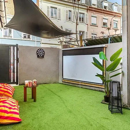 La Jungle Secrete Et Cinema En Plein Air Appartement Mulhouse