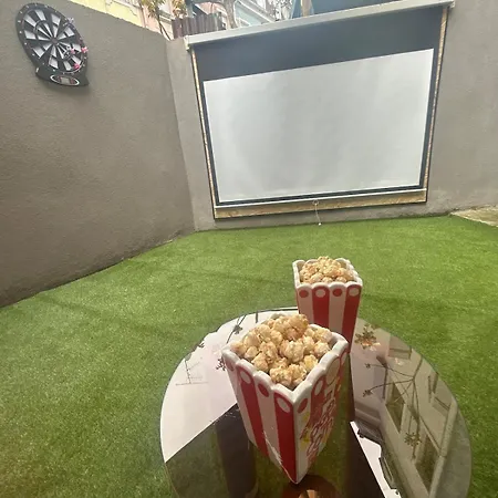 La Jungle Secrete Et Cinema En Plein Air *